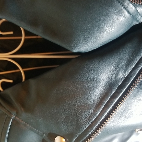 COVERGIRL❣️Blank NYC Green jacket - Picture 6 of 12